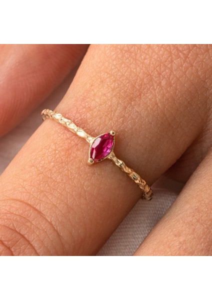 Altın Yüzük - Altın Yüzük - Ruby Taşlı El Yapımı Dövülü Eskitme Minimal Tasarım Tektaş 14 Ayar Altın Yüzük fiyatları