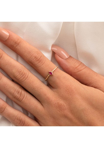 Altın Yüzük - Altın Yüzük - Ruby Taşlı El Yapımı Dövülü Eskitme Minimal Tasarım Tektaş 14 Ayar Altın Yüzük fırsatları