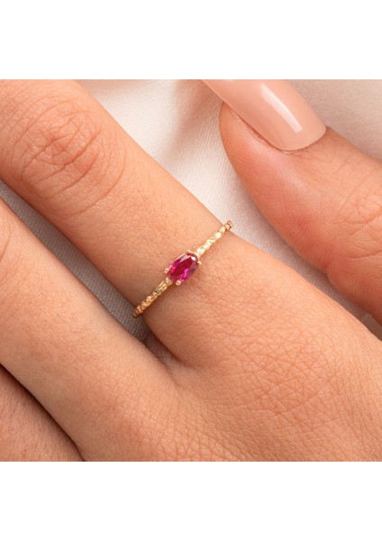 Altın Yüzük - Altın Yüzük - Ruby Taşlı Dövülü Eskitme Minimal Tasarım Tektaş 14 Ayar Altın Yüzük