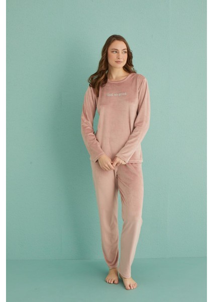 13166-8 Kadın Feel So Good Kadife Pijama Takım fiyatları