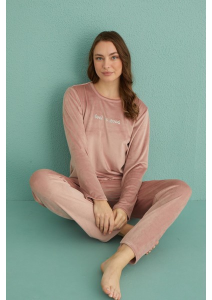 13166-8 Kadın Feel So Good Kadife Pijama Takım fırsatları