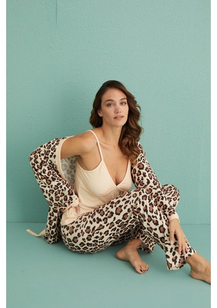 14401-6 Kadın Termal Ip Askılı Sabahlıklı 3'lü Pijama Takım fırsatları