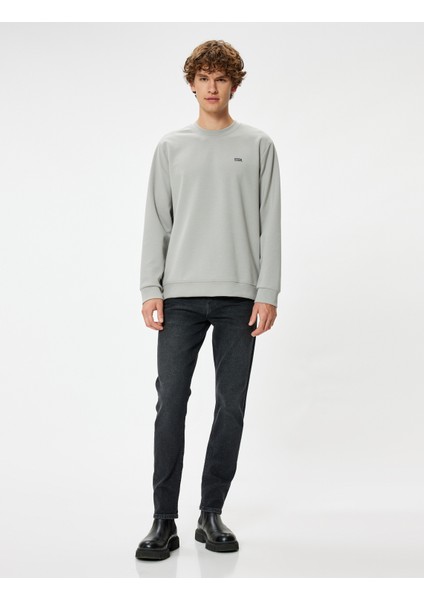 Bisiklet Yaka Sweatshirt Minimal Baskılı Basic Interlok Kumaş Pamuk Karışımlı fiyatları