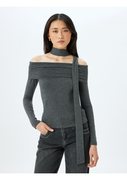 Slim Fit Uzun Kollu Kat Detaylı Omzu Açık Tişört modelleri