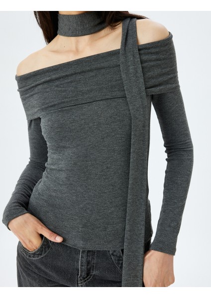 Slim Fit Uzun Kollu Kat Detaylı Omzu Açık Tişört indirimleri