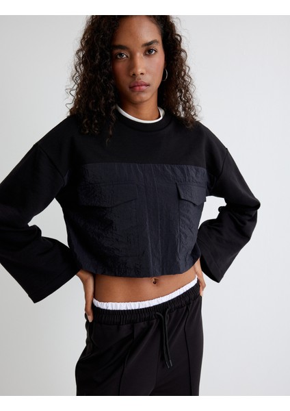 Crop Sweatshirt Paraşüt Kumaş Detaylı Rahat Kalıp