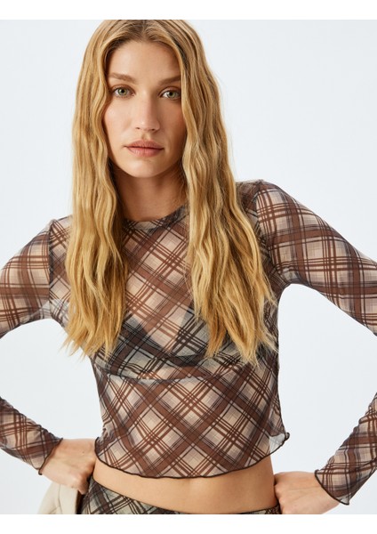 Uzun Kollu Bisiklet Yaka Slim Fit Transparan Tül Ekose Crop Tişört