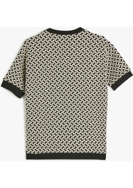 Örme Jakarlı Kısa Kollu Bisiklet Yaka Sweatshirt