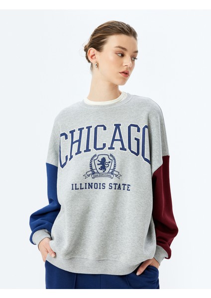 Renk Bloklu Uzun Kollu Bisiklet Yaka Baskılı Oversize Sweatshirt
