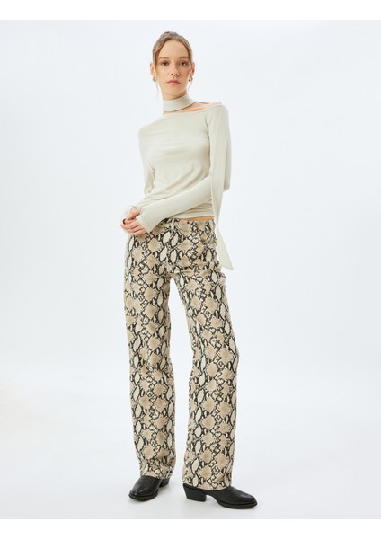 Uzun Kollu Asimetrik Yaka Bağlama Detaylı Slim Fit Tişört