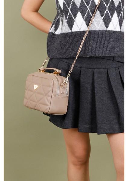 Scener Kadın Zincir Askılı El Çantası ve Çapraz Çanta fiyatları