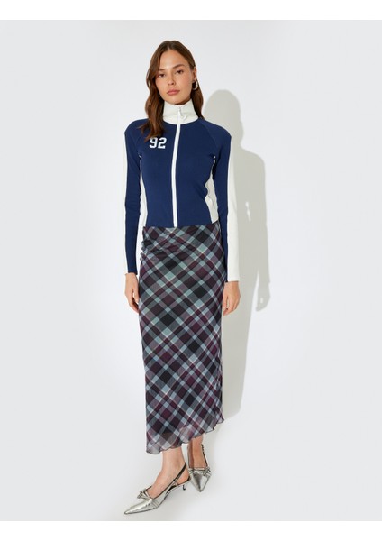 x Inji - Fermuarlı Dik Yaka Renk Bloklu Kolej Baskılı Uzun Kollu Slim Fit Tişört