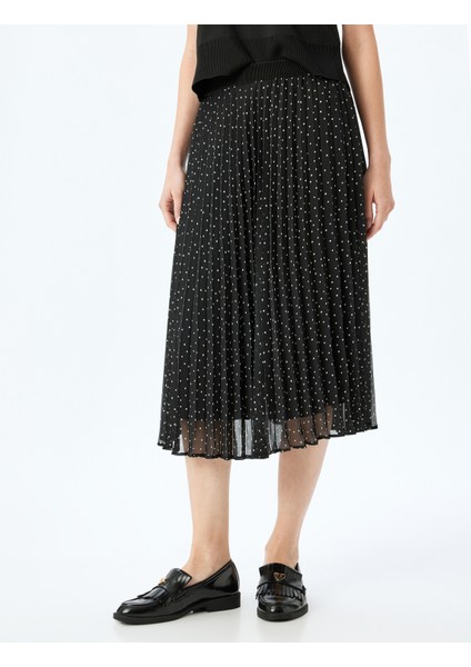 Astarlı Yüksek Bel Puantiyeli Midi Boy Pileli Şifon Etek modelleri