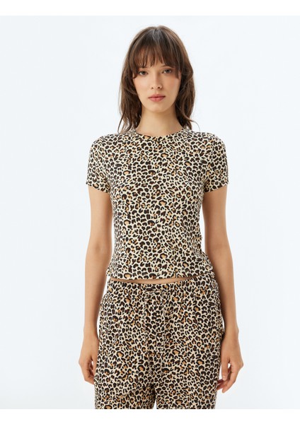 Leoparlı Crop Pijama Üstü Kısa Kollu Bisiklet Yaka modelleri