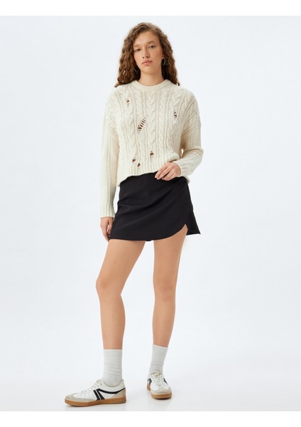 Bisiklet Yaka Saç Örgü Dokulu Yıpratılmış Triko Kazak fiyatları