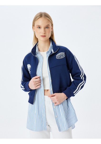 Dik Yaka Fermuarlı Cep Detaylı Biyeli Crop Kolej Sweatshirt modelleri