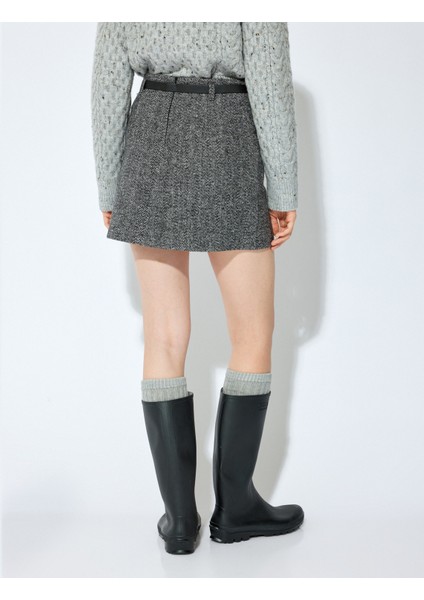 x Şahika Ercümen - Yumuşak Dokulu Yün Karışımlı A Kesim Kemerli Cepli Kaşe Mini Etek fırsatları