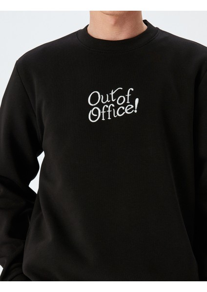 Pamuk Karışımlı Bisiklet Yaka Slogan Baskılı Sweatshirt
