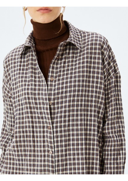 Klasik Yaka Uzun Kollu Düğmeli Oduncu Gömleği indirimleri