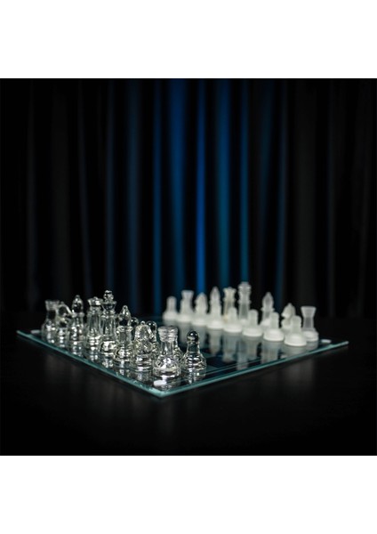 Kristal Serisi Küçük Boy Camdan Imal Klasik Satranç Takımı (20X20 Cm. Tablalı)