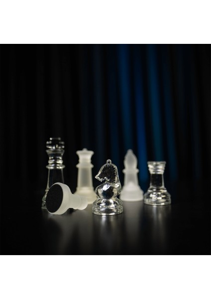 Kristal Serisi Orta Boy Camdan Imal Klasik Satranç Takımı (25X25 Cm. Tablalı) fiyatları