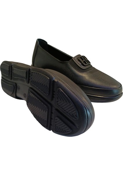 813 Kadın Deri Comfort Casual Ayakkabı Siyah indirimleri