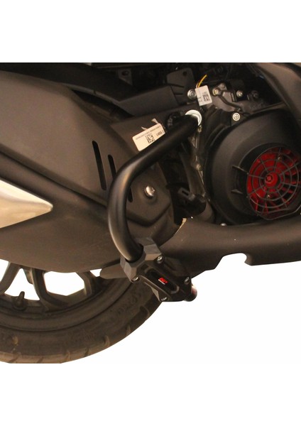 TVS Ntorq 125 2024 Uyumlu Egzoz Koruma Demiri Siyah