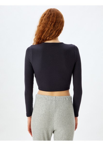 Uzun Kollu Yuvarlak Yaka Düğmeli Örme Crop Pijama Üstü fırsatları