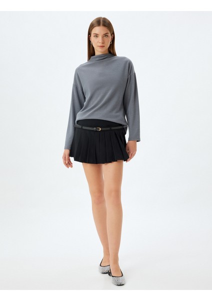 Dik Yaka Parlak Sweatshirt Uzun Kollu fiyatları