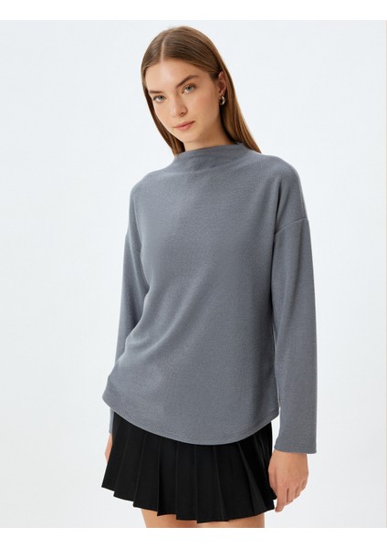 Dik Yaka Parlak Sweatshirt Uzun Kollu modelleri