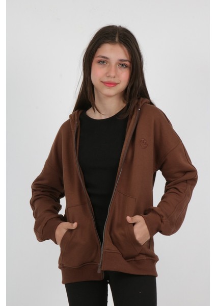 Kız Çocuk Nakışlı Hırka