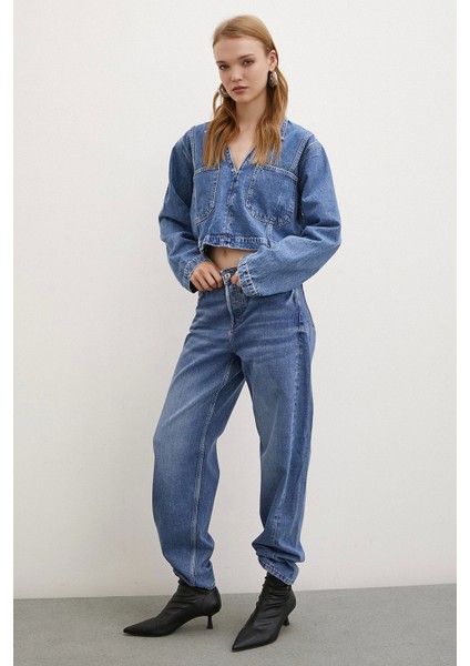 Yüksek Bel Düğme Kapamalı Mom Jean Mavi modelleri