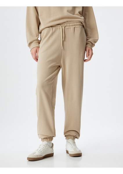 Jogger Eşofman Altı Cepli Beli Bağlamalı Üç Iplik modelleri