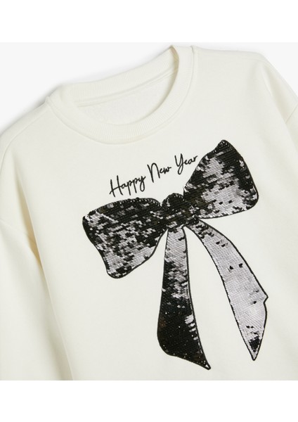 Yılbaşı Temalı Pullu Payetli Fiyonk Detaylı Sweat indirimleri