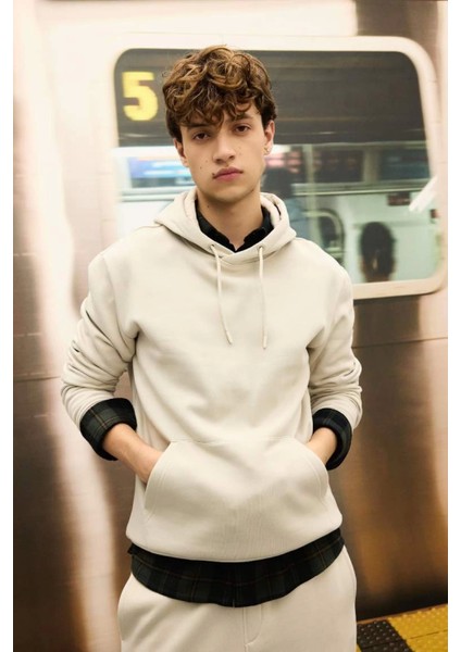 X8283 Regular Fit Kapüşonlu Cepli Içi Yumuşak Tüylü Basic Düz Sweatshirt