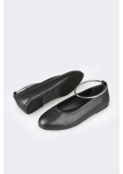 Siyah Deri Kadın Günlük Ayakkabı modelleri