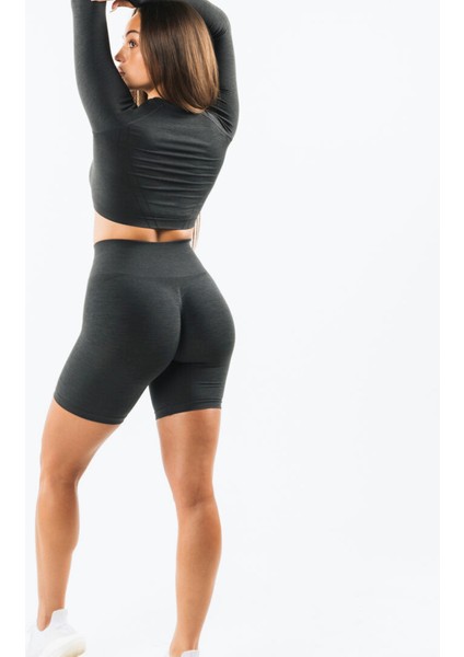Alp Kalçası Büzgülü Seamless Push Up Şort fiyatları