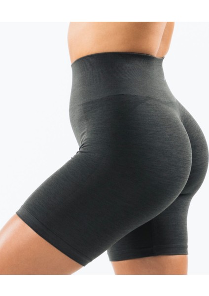 Alp Kalçası Büzgülü Seamless Push Up Şort fırsatları