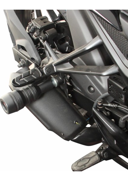 Bajaj Pulsar F 250 2022-2024 Uyumlu Egzoz Koruma Takozu Siyah