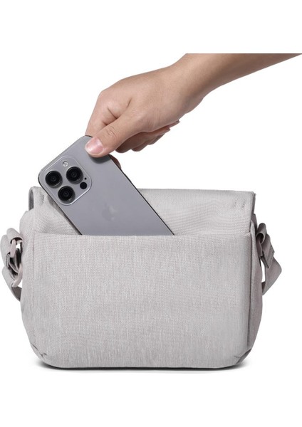 F01 Camera Sling Bag B011