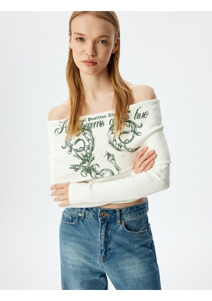 Uzun Kollu Madonna Yaka Slogan Baskılı Fitilli Slim Fit Tişört