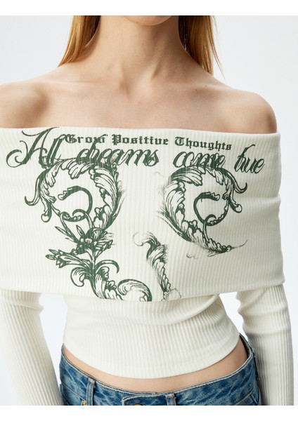 Uzun Kollu Madonna Yaka Slogan Baskılı Fitilli Slim Fit Tişört indirimleri