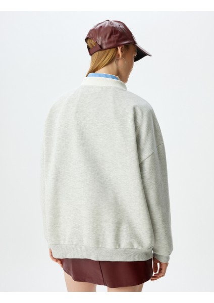 Polo Yaka Kolej Baskılı Uzun Kollu Sweatshirt fırsatları