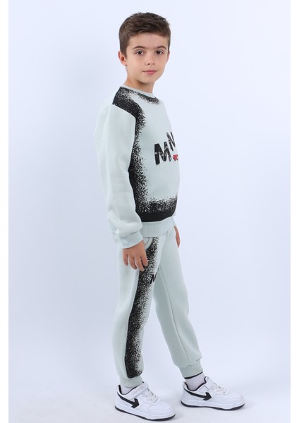 Erkek Çocuk 3 Iplik Eşofman Takımı Mnt Baskılı E18 modelleri