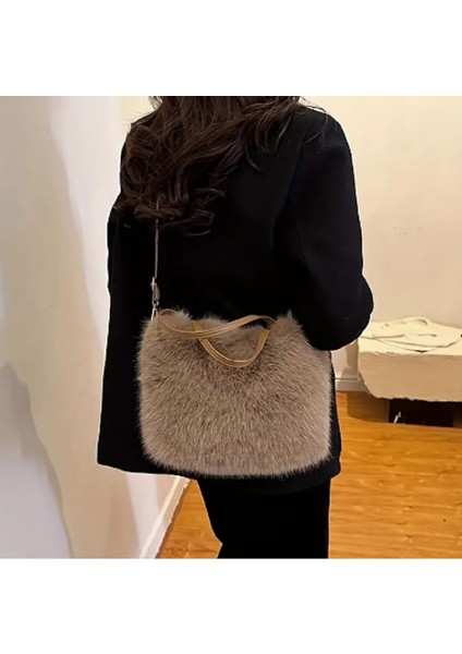 Kahverengi Peluş Çanta