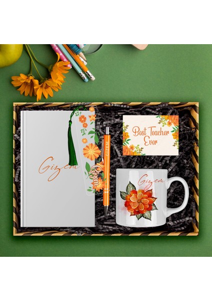 Öğretmenlere Özel Tasarım Defter & Kalem & Kupa & Akrilik Kitap Ayracı Hediye Kutusu 114382