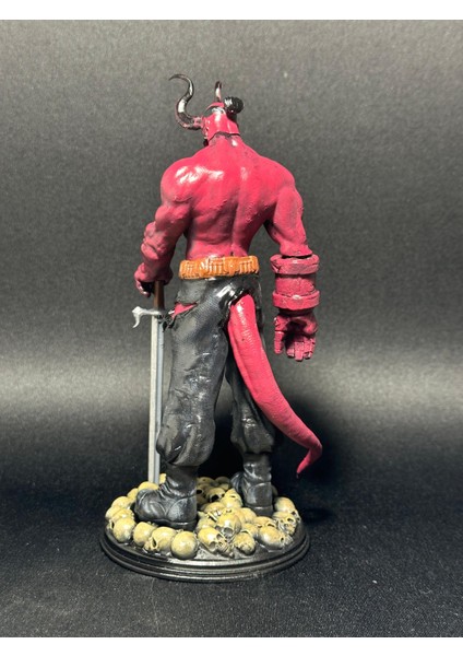 Marvel Hellboy Boyalı Figür modelleri