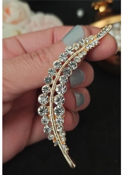 Lak Kaplama Gold Taşlı Yaprak Kıkırdak Geçirmeli Büyük Küpe Gold Tek Ebat
