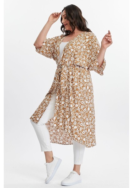 Büyük Beden Kadın Camel Çiçek Desenli Dokuma Kimono