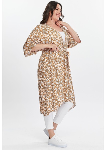 Büyük Beden Kadın Camel Çiçek Desenli Dokuma Kimono